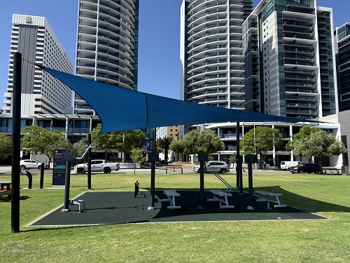 Langley Park outdoor fitness area