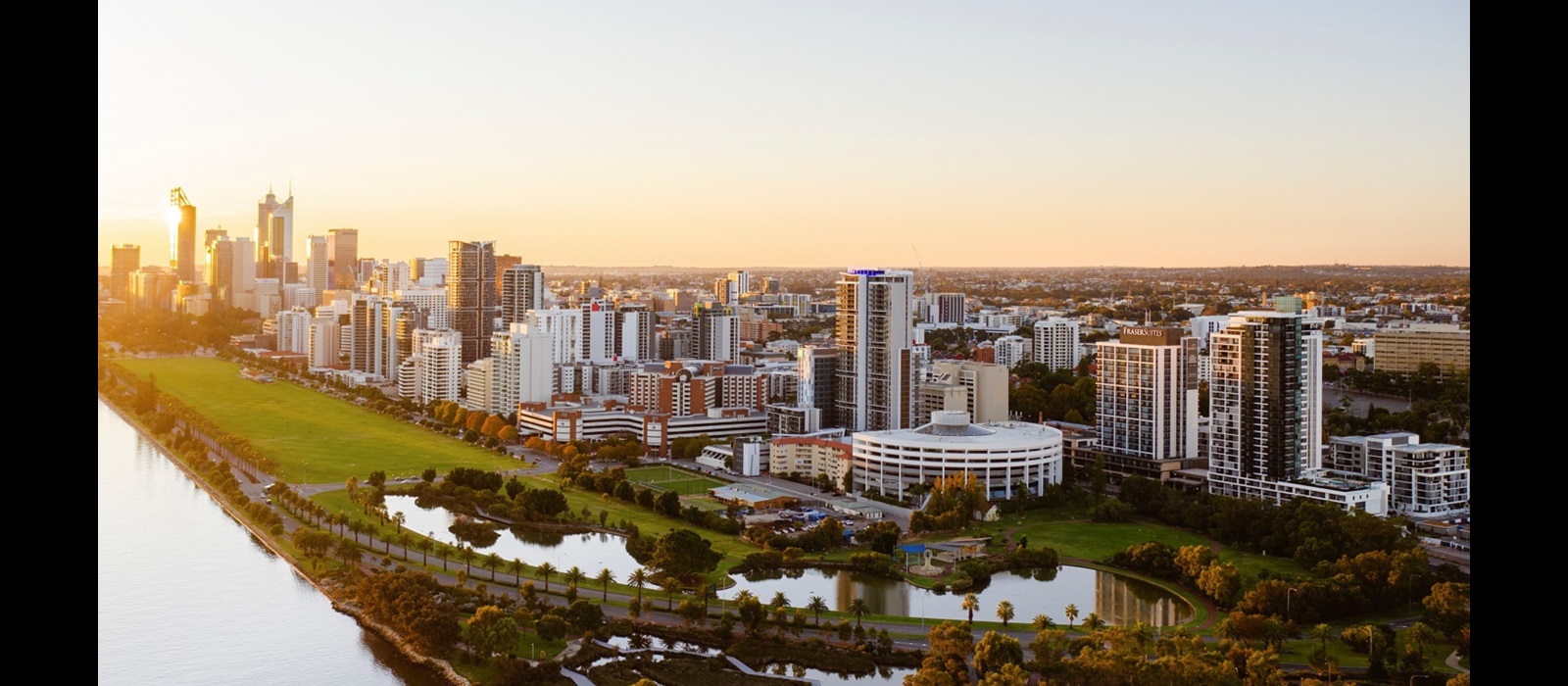 Aerial photo of East Perth and the riverside