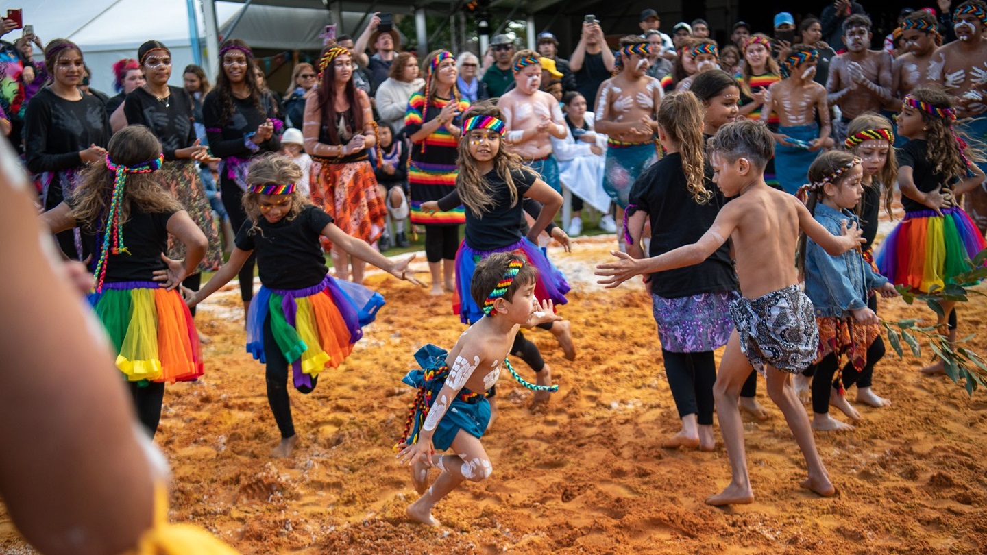 Aboriginal children in dance performance