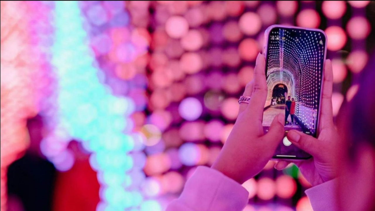 Christmas Lights Trail