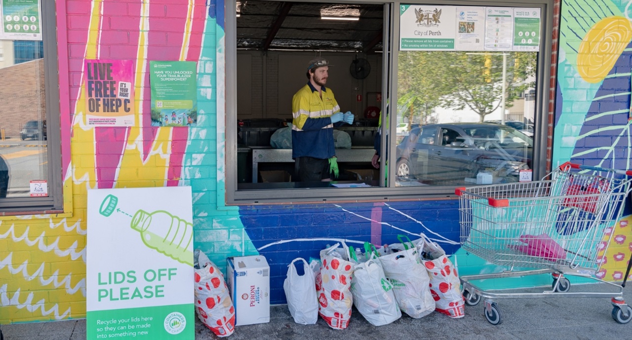 Containers for Change depot in Aberdeen Street