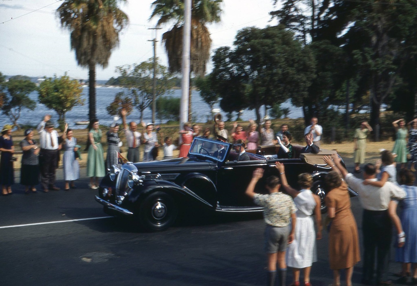 queen elizabeth in perth