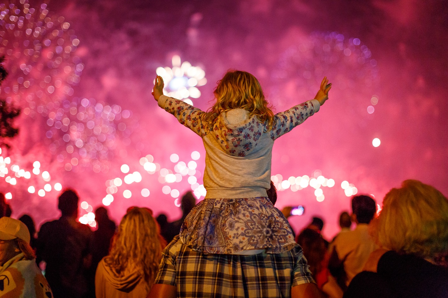 Family watching Australia Day Skyworks