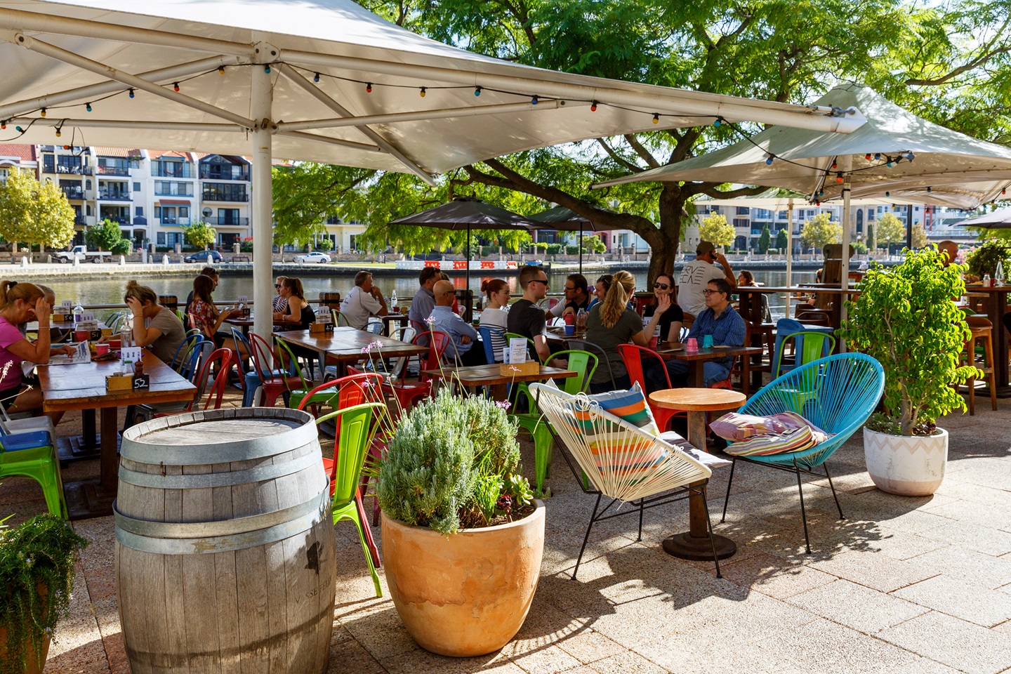 Outdoor dining in East Perth